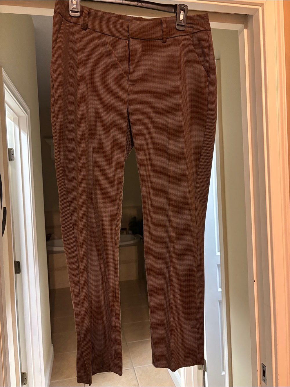 a new day Brown Microcheck Capris